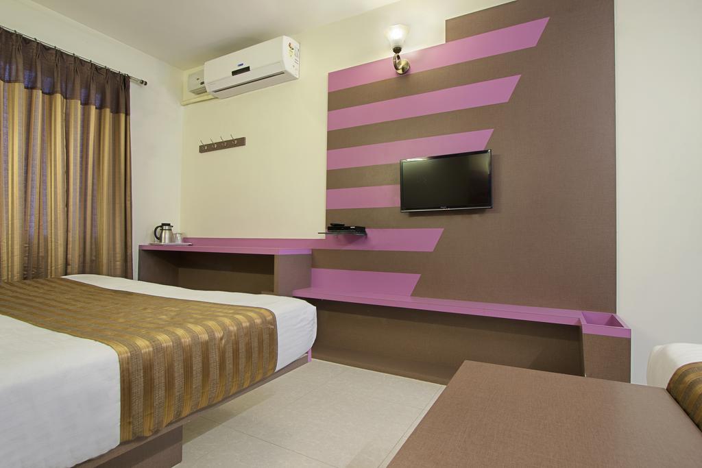 Mannars Residency Villa Mysore Exterior photo