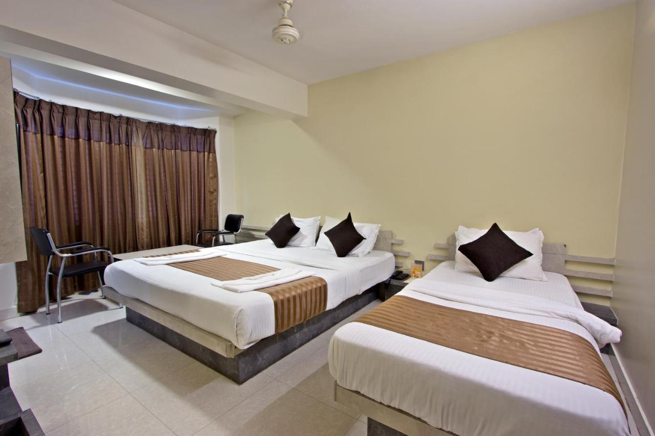 Mannars Residency Villa Mysore Exterior photo
