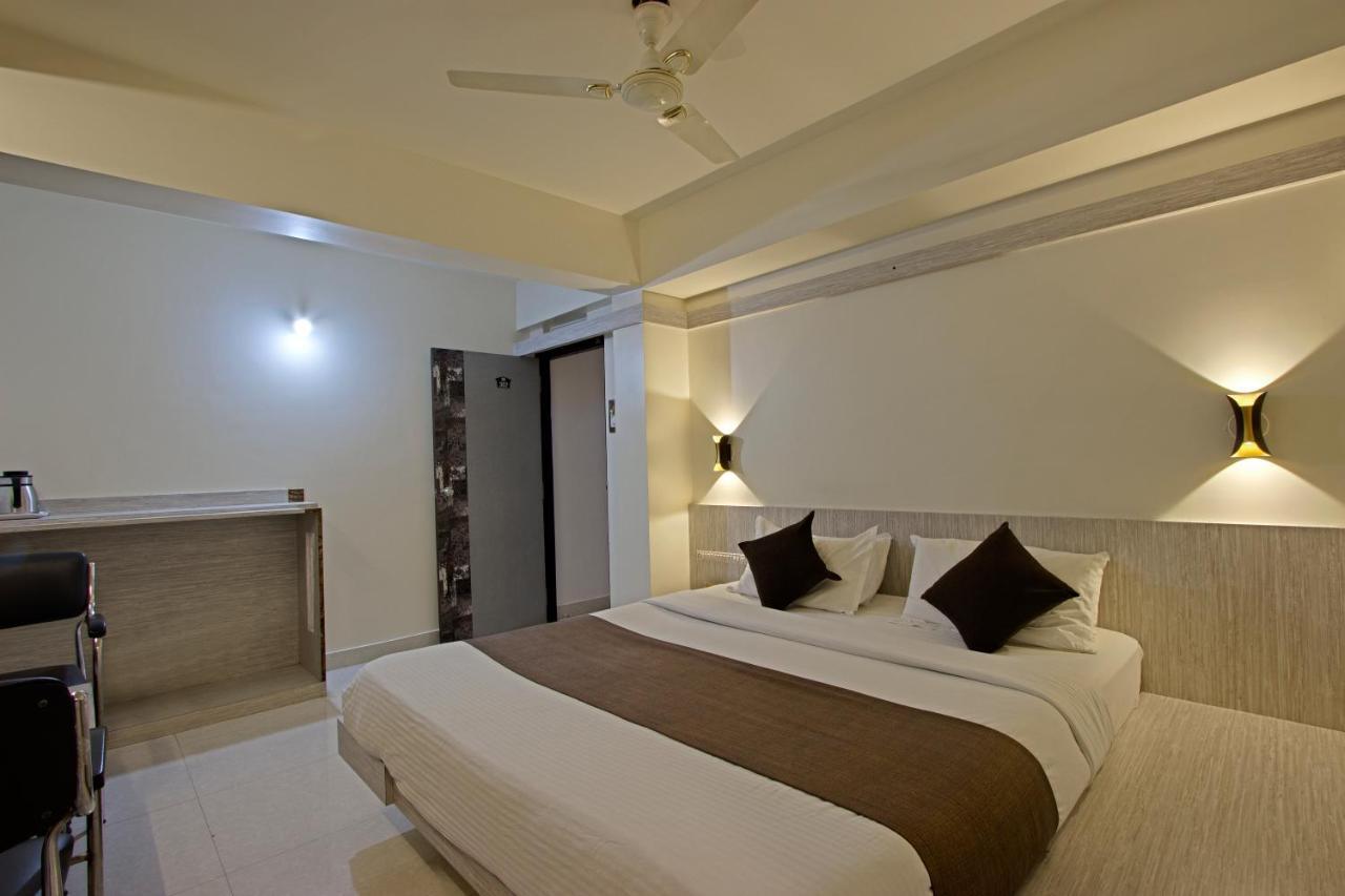 Mannars Residency Villa Mysore Exterior photo